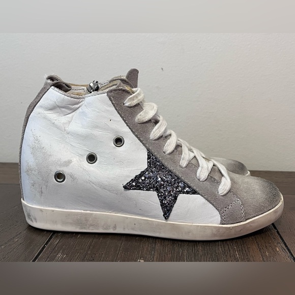 Steve Madden Wedge Distressed Star Sneakers Size 36 Women’s size 5.5 - Picture 6 of 8